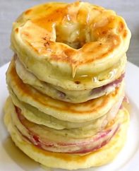 Quick and Easy Apple Pancakes - You Don't Have to be a Celebrity to have this for breakfast