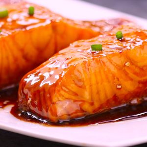 Baked Salmon with Honey and Garlic
