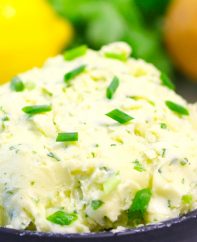 Delicious homemade garlic butter is easy to make in minutes and is a versatile seasoning for meat, seafood, vegetables and of course garlic bread!