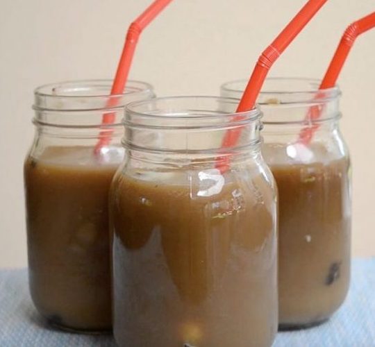 Oreo coffee served in mason jars for a refreshing beverage that can be served hot or cold