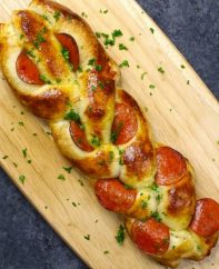 This braided pull apart pizza bread is a delicious appetizer for a party and easy to make