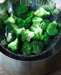 The secret to the perfectly cooked broccoli with vibrant green color is the proper broccoli steam time. It’s best to steam fresh broccoli for about 5-7 minutes on the steamy water